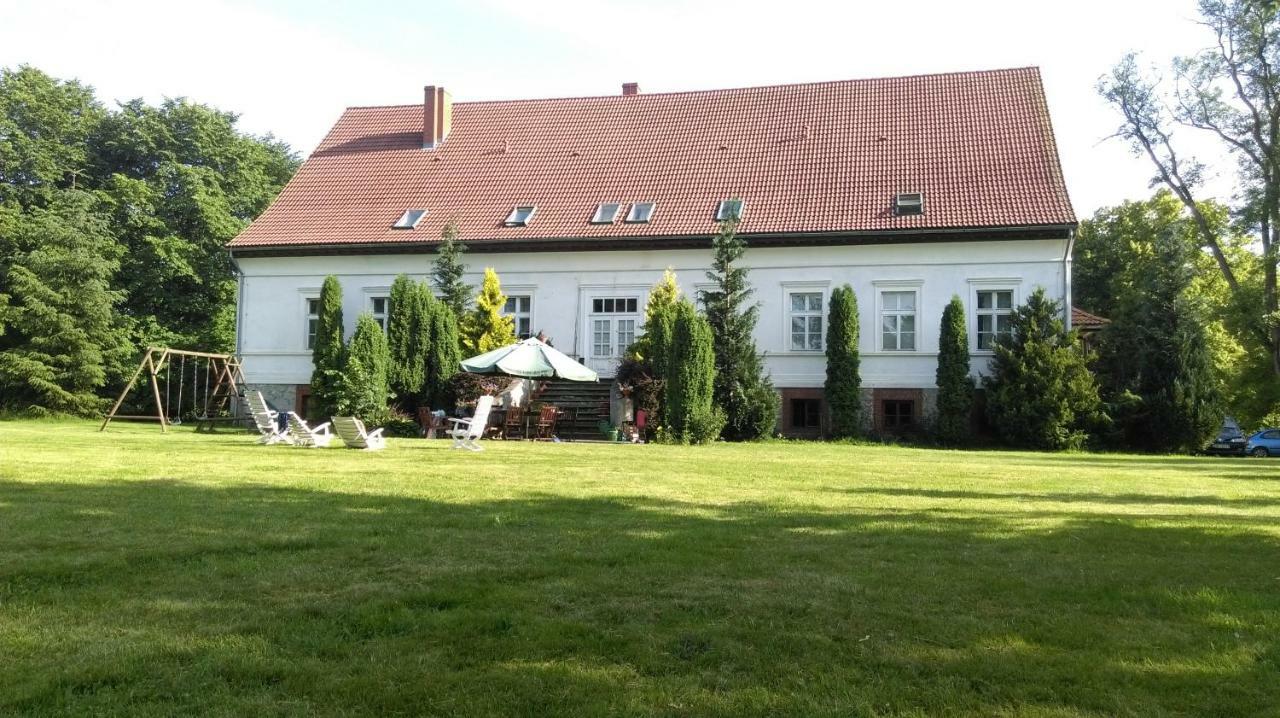 Miodowy Dwor Villa Rusinowo  Exterior photo